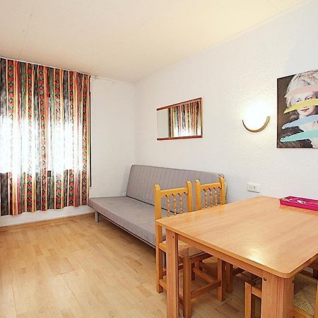 Apartaments Nautic Lloret de Mar Bilik gambar