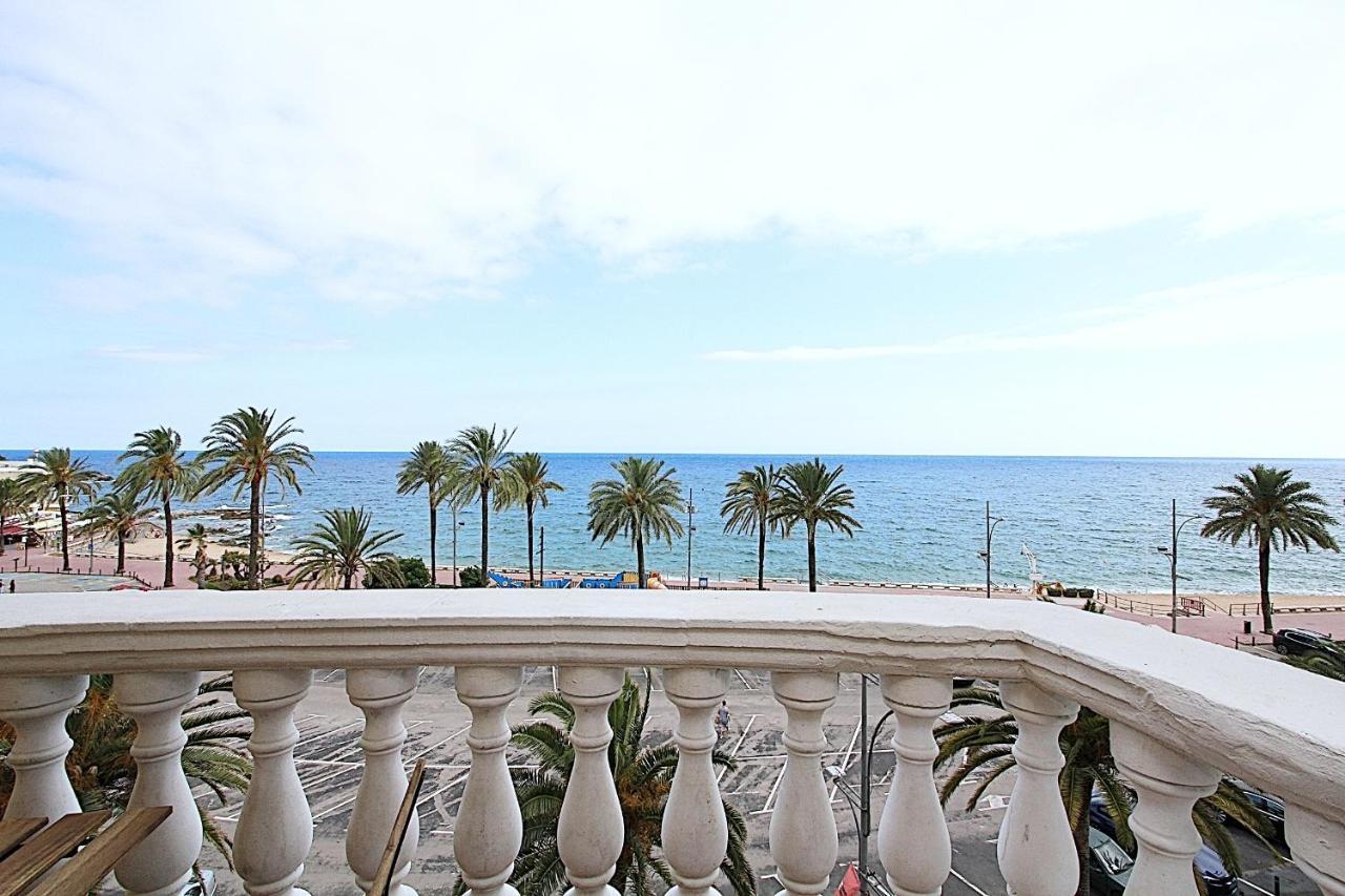 Apartaments Nautic Lloret de Mar Luaran gambar