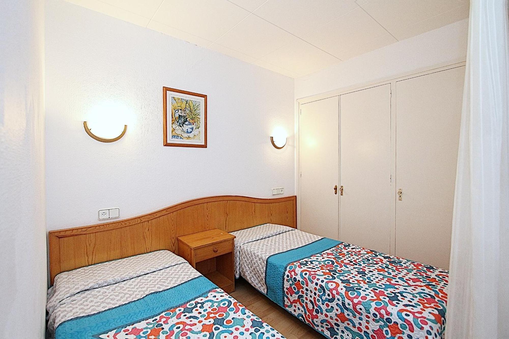 Apartaments Nautic Lloret de Mar Bilik gambar